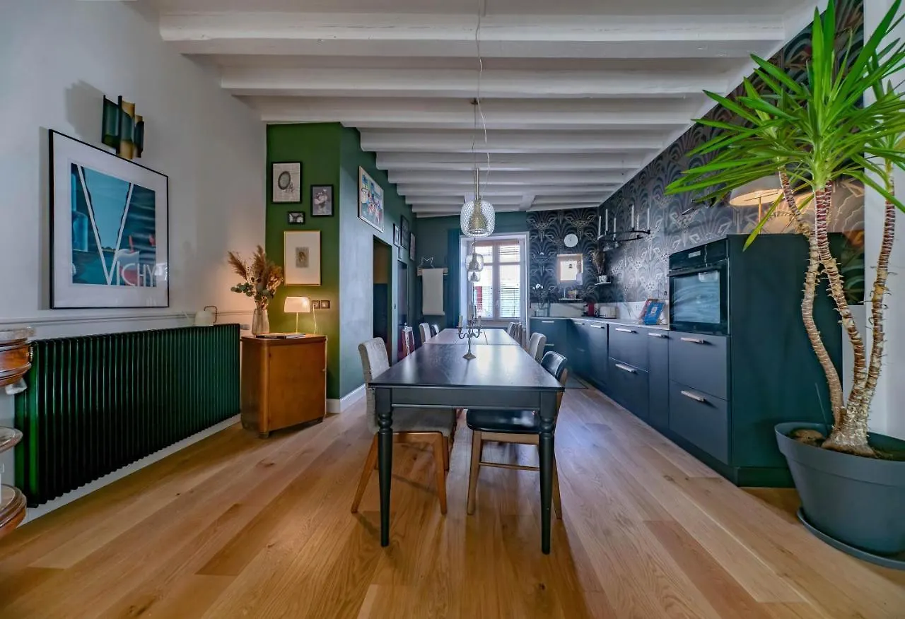 Holiday home Grande Maison Cusset - Maison De Ville - 3 Chambres France