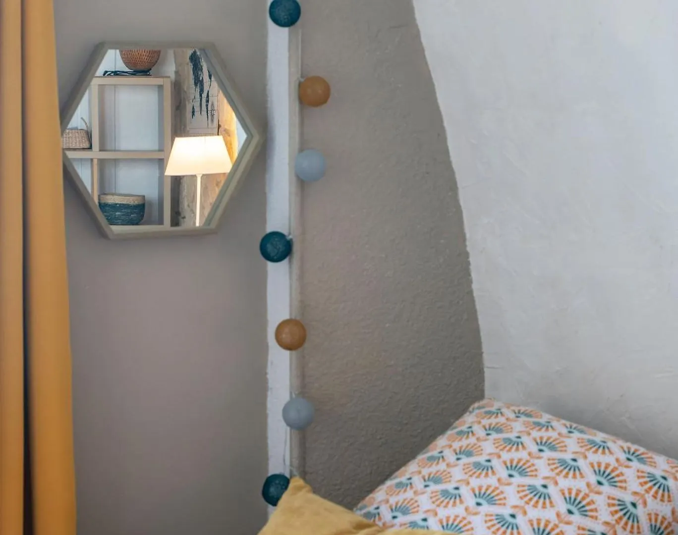 Grande Maison Cusset - Maison De Ville - 3 Chambres Holiday home